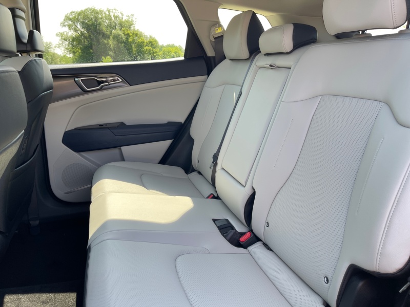 2025 Kia Sportage Hybrid