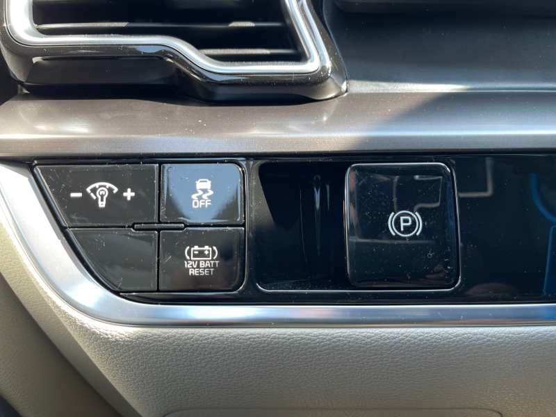 2025 Kia Sportage Hybrid