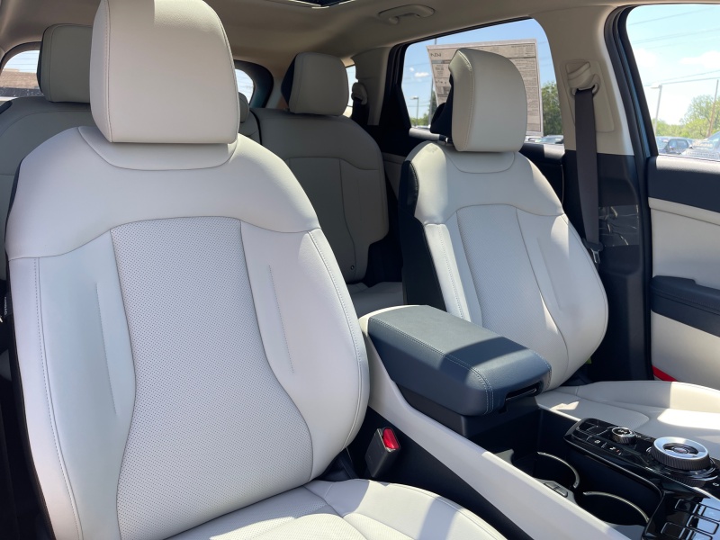 2025 Kia Sportage Hybrid