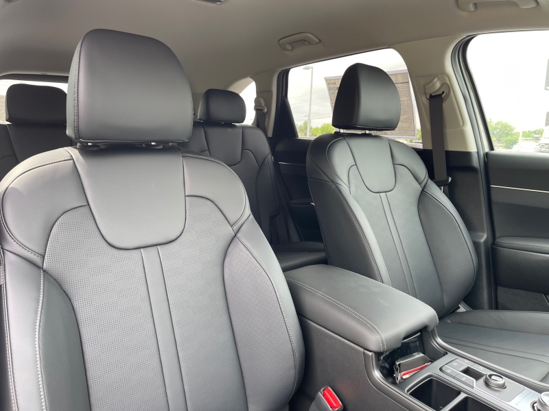 2025 Kia Sorento Hybrid