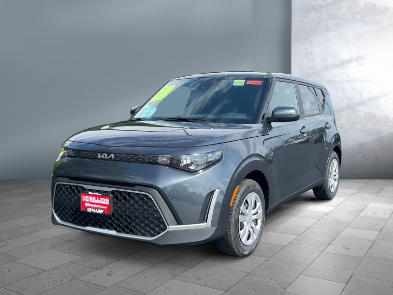 New 2025 Kia Soul LX Car