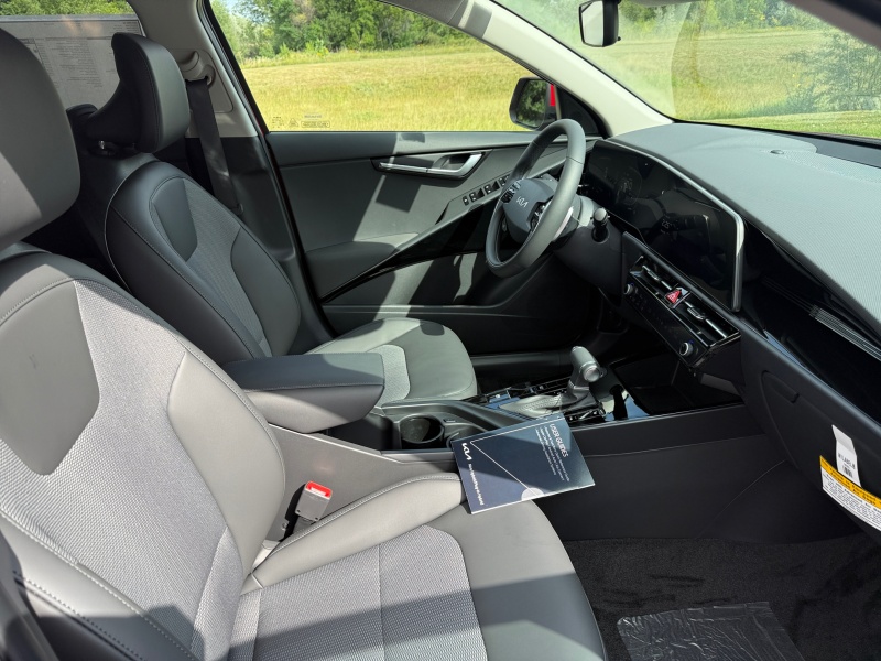 2025 Kia Niro