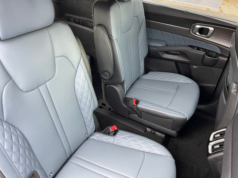 2025 Kia Sorento Hybrid