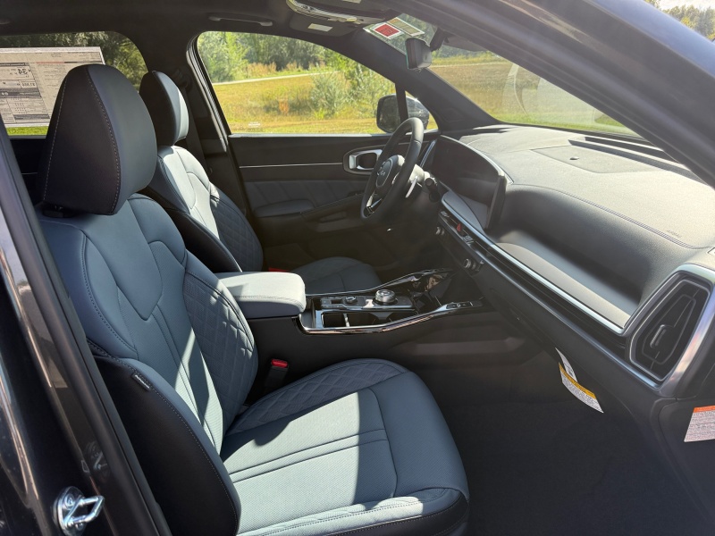 2025 Kia Sorento Hybrid