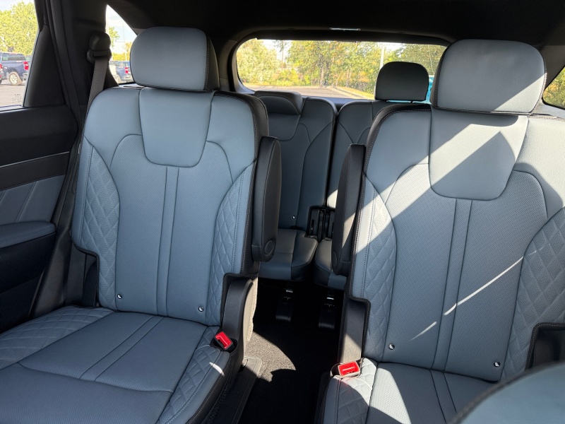 2025 Kia Sorento Hybrid