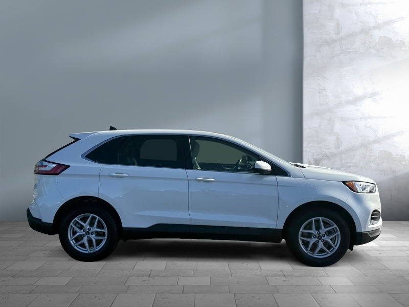 2021 Ford Edge