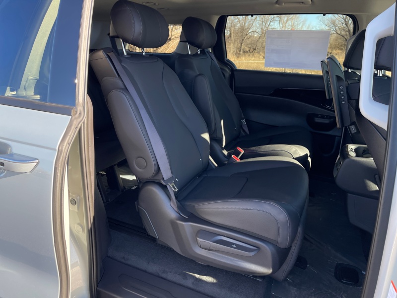 2026 Kia Carnival Hybrid