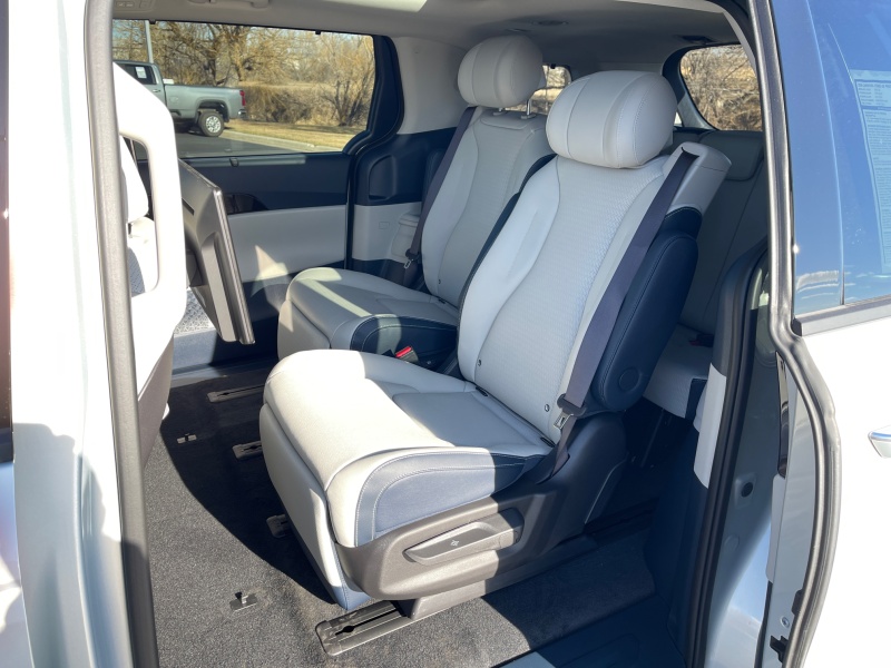 2026 Kia Carnival Hybrid