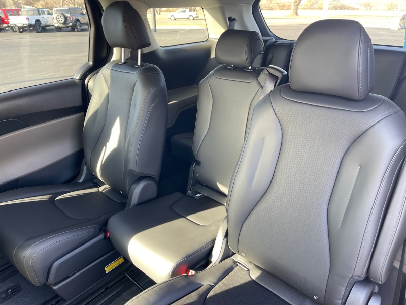 2026 Kia Carnival Hybrid