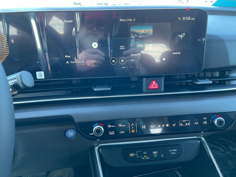 2026 Kia Carnival Hybrid