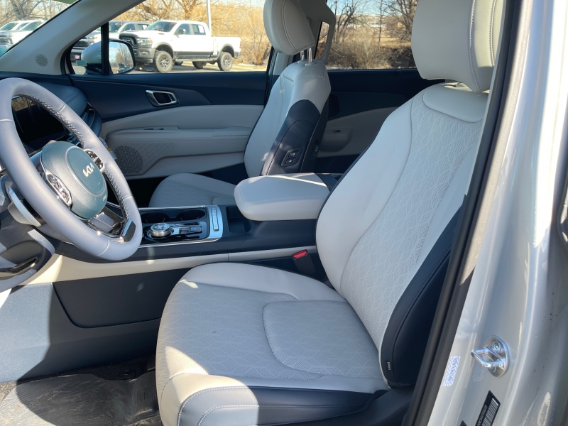 2026 Kia Carnival Hybrid