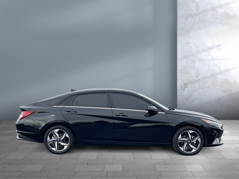 2023 Hyundai Elantra Hybrid
