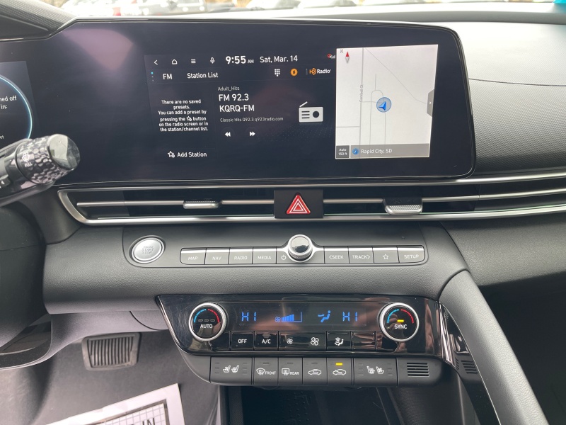 2023 Hyundai Elantra Hybrid