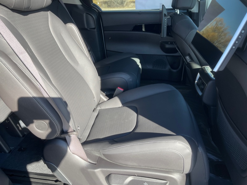 2026 Kia Carnival Hybrid