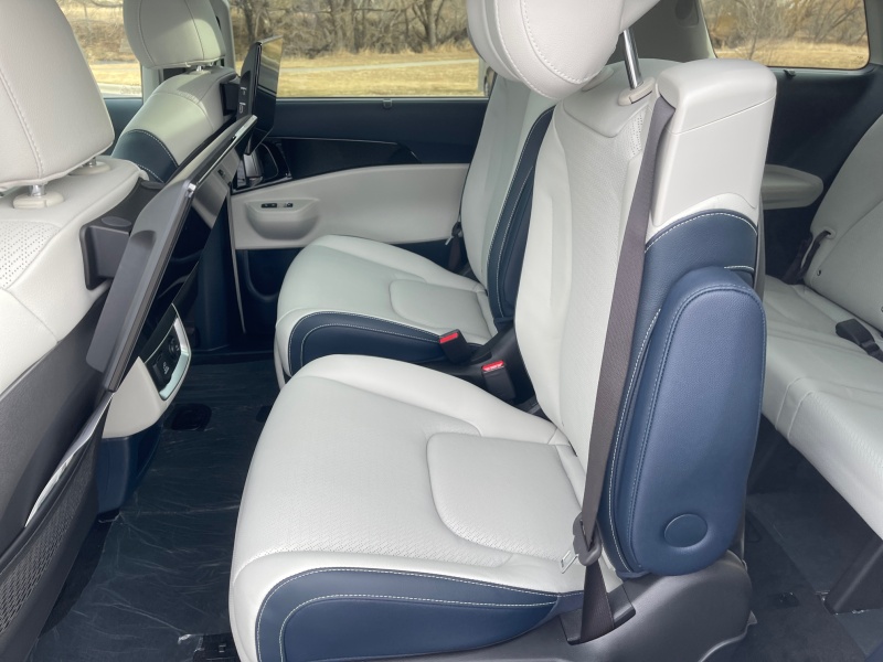 2026 Kia Carnival Hybrid