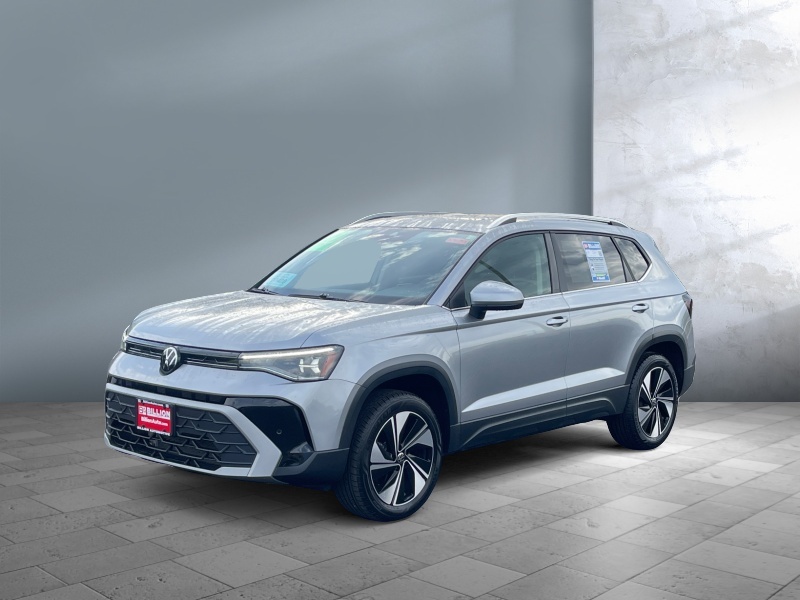 Used 2025 Volkswagen Taos SE Crossovers