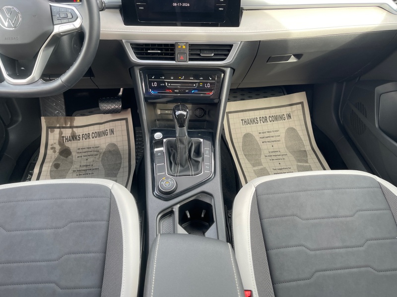 2025 Volkswagen Taos