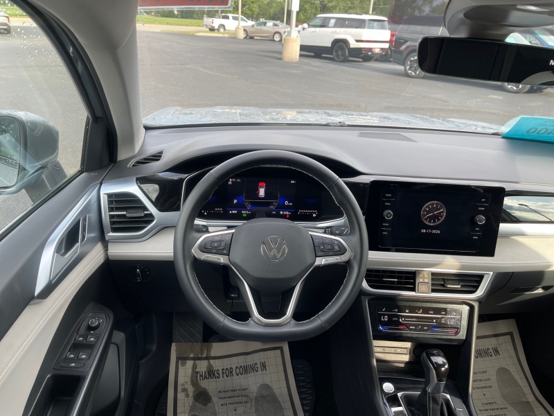 2025 Volkswagen Taos