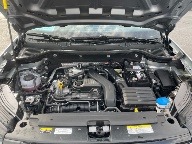 2025 Volkswagen Taos