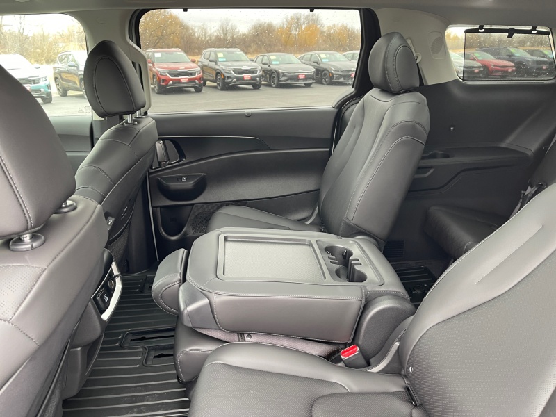 2026 Kia Carnival Hybrid