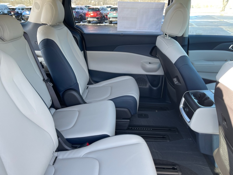 2026 Kia Carnival Hybrid