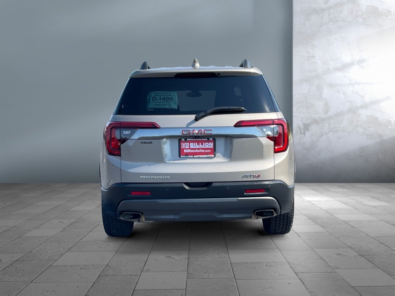 2022 GMC Acadia