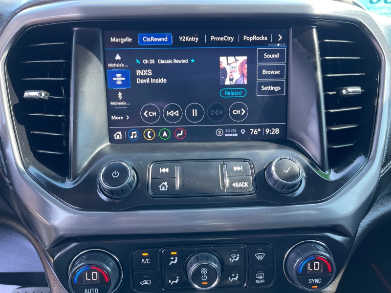 2022 GMC Acadia