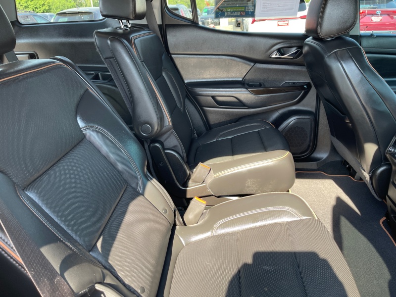2022 GMC Acadia