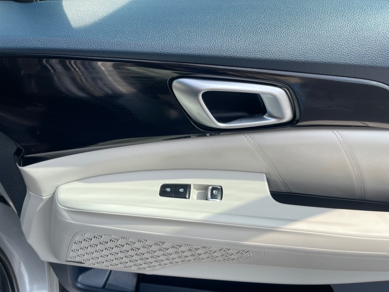 2025 Kia Carnival