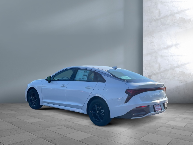 2026 Kia K5