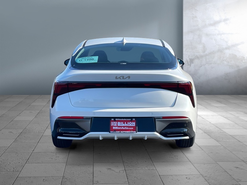 2026 Kia K5
