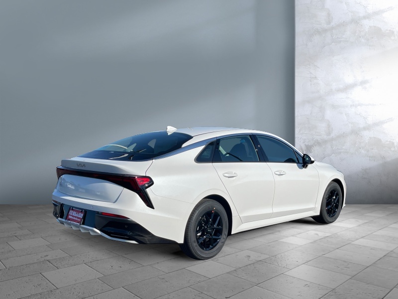 2026 Kia K5