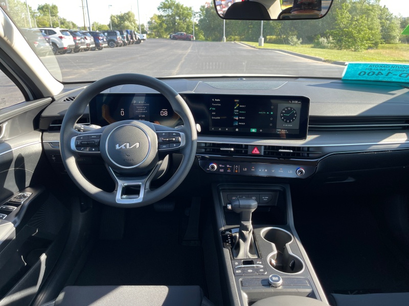 2026 Kia K5