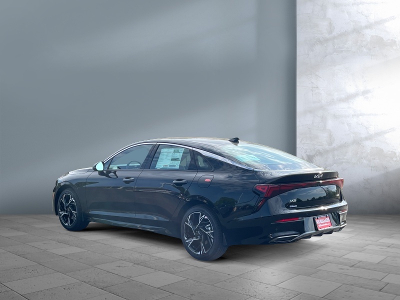 2026 Kia K5