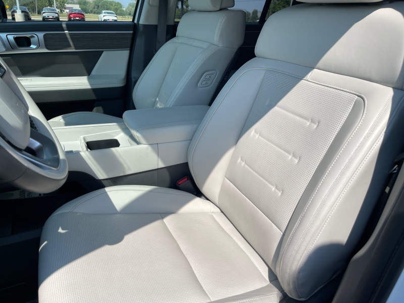 2025 Hyundai Santa Fe Hybrid