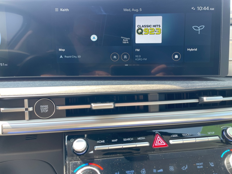 2025 Hyundai Santa Fe Hybrid