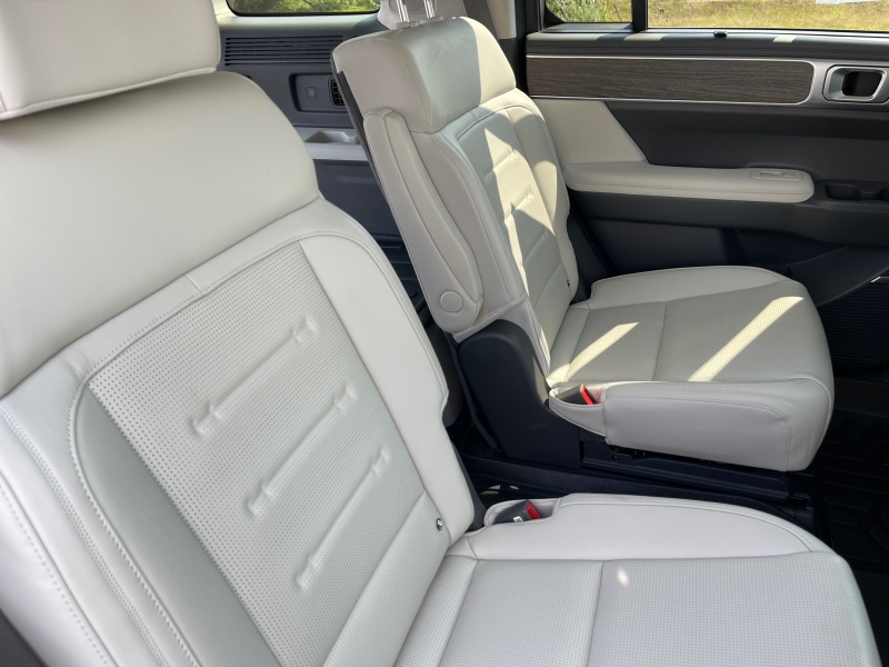 2025 Hyundai Santa Fe Hybrid