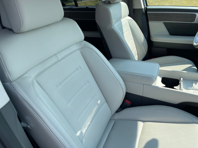 2025 Hyundai Santa Fe Hybrid