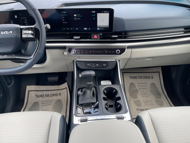 2027 Kia Carnival