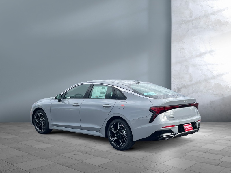 2026 Kia K5