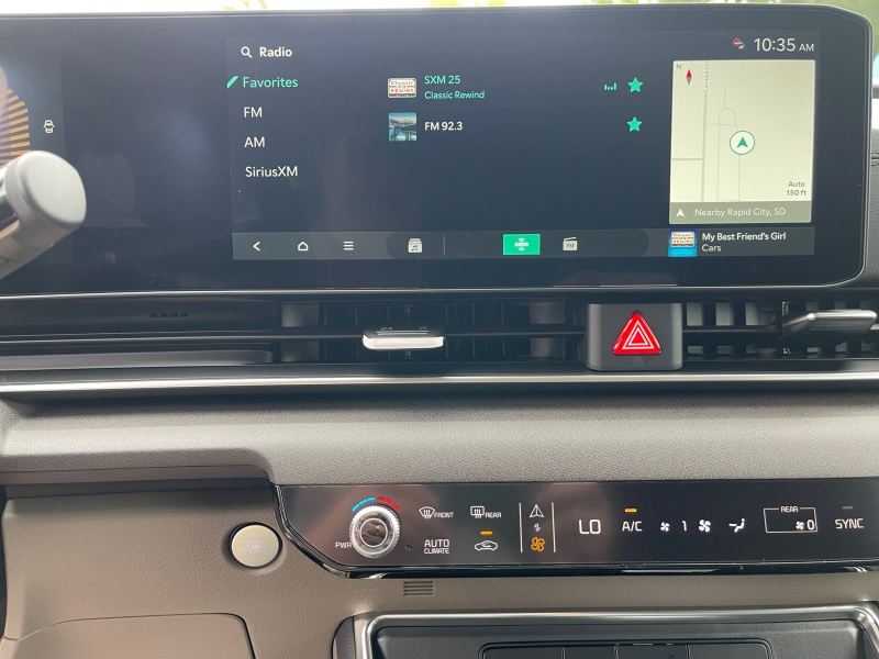 2027 Kia Carnival