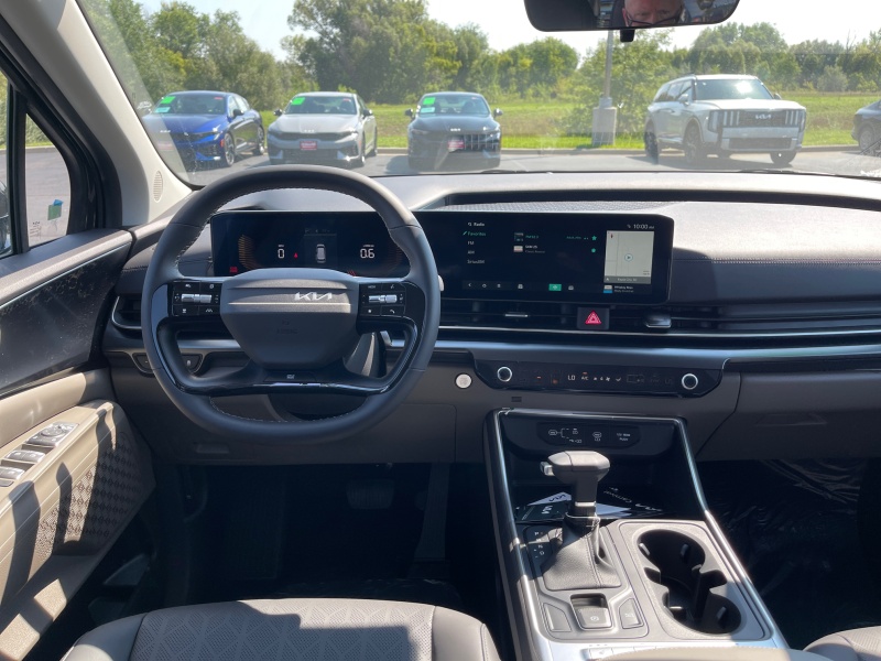 2027 Kia Carnival