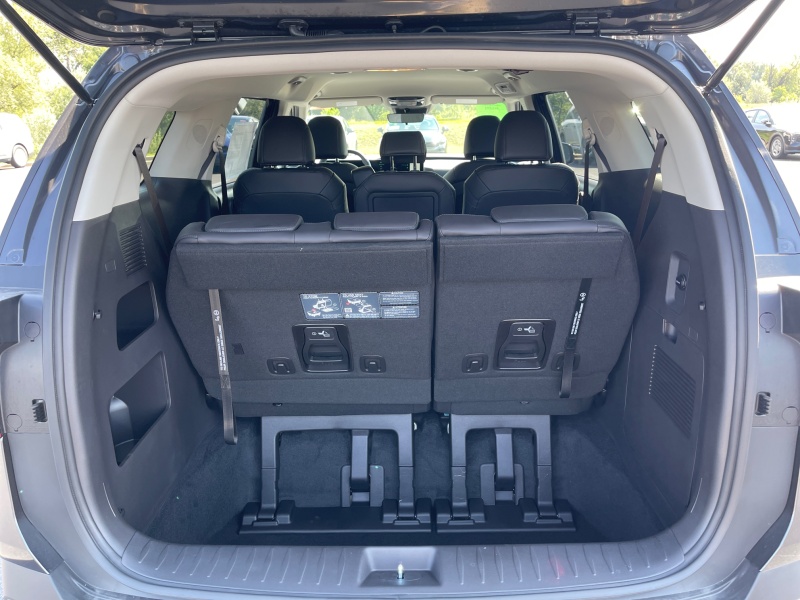2027 Kia Carnival
