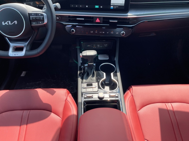 2026 Kia K5