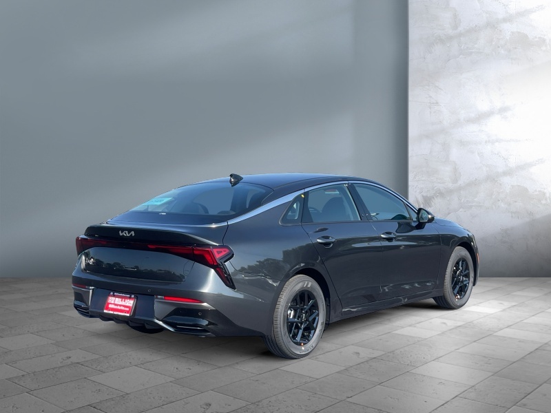 2026 Kia K5