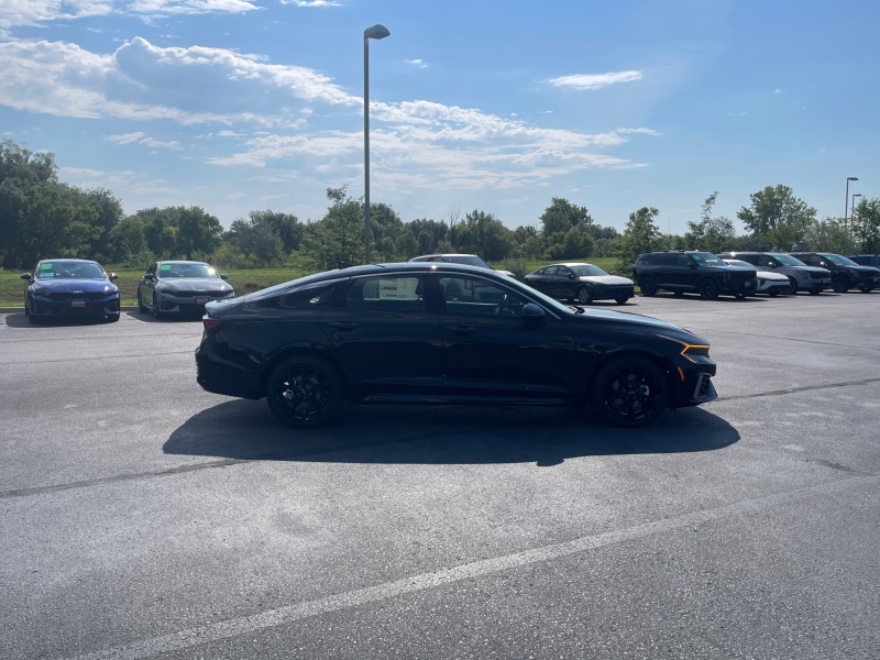 2026 Kia K5