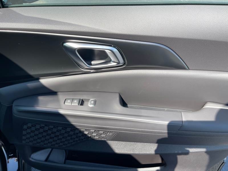 2027 Kia Carnival