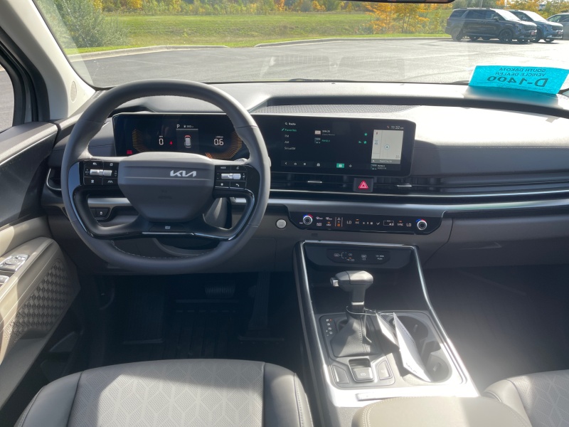 2027 Kia Carnival