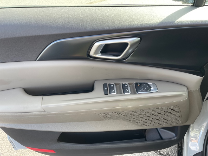 2027 Kia Carnival