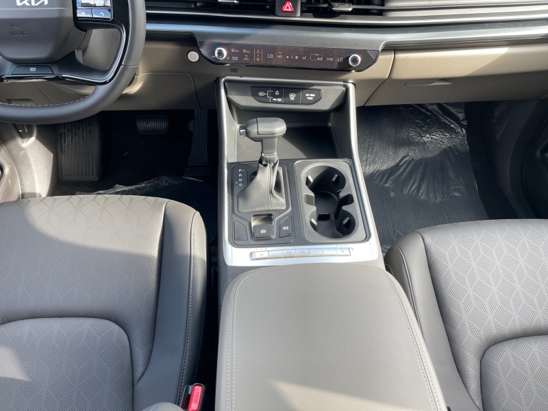 2027 Kia Carnival